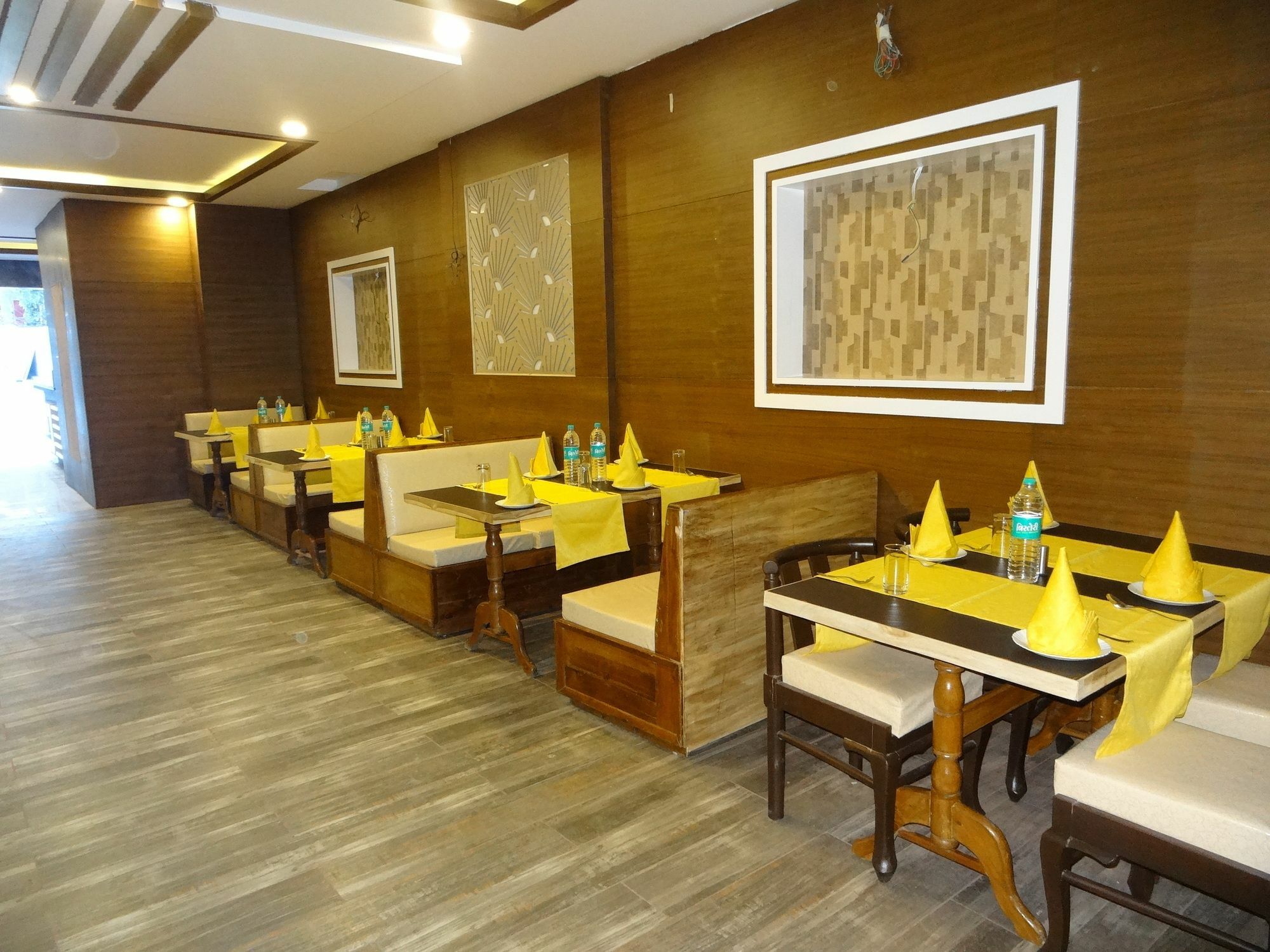 Kamakshi Residency By Royal Collection Hotel & Resorts Tapovan Exterior photo